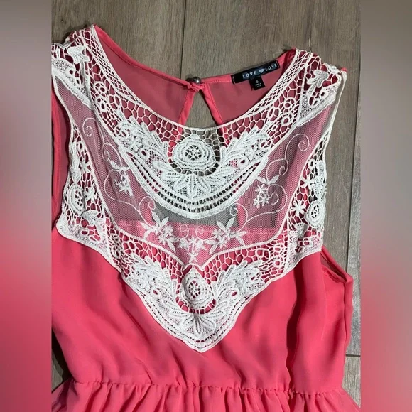 Love Coral and Ivory Lace Mini Dress - Picture 2 of 4
